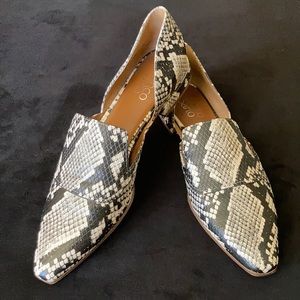 Franco Sarto slip-on snakeskin flats